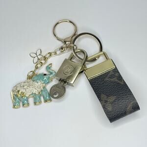 Louis Vuitton Lock & Key #220 w/a Canvas Loop & Teal Elephant Charm Keychain